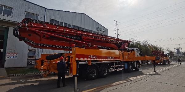 混凝土泵車(chē)施工需要多大的場(chǎng)地呢？