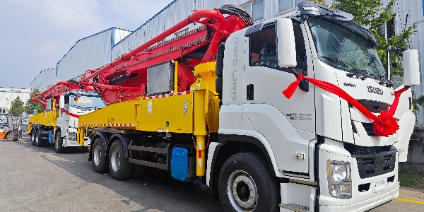 混凝土泵車(chē)的黃金米段怎么選？科尼樂(lè) 39 米泵車(chē)兩橋丨三橋版本全面對(duì)比