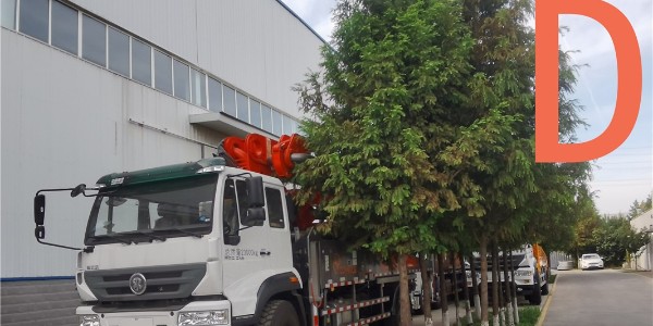 混凝土泵車是如何把混凝土輸送到高處的？