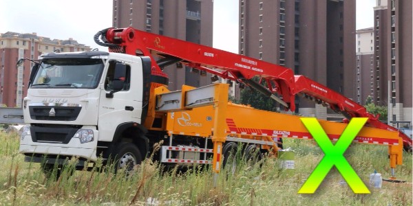 小型混凝土泵車停車安置地點(diǎn)大揭秘（一）——科尼樂