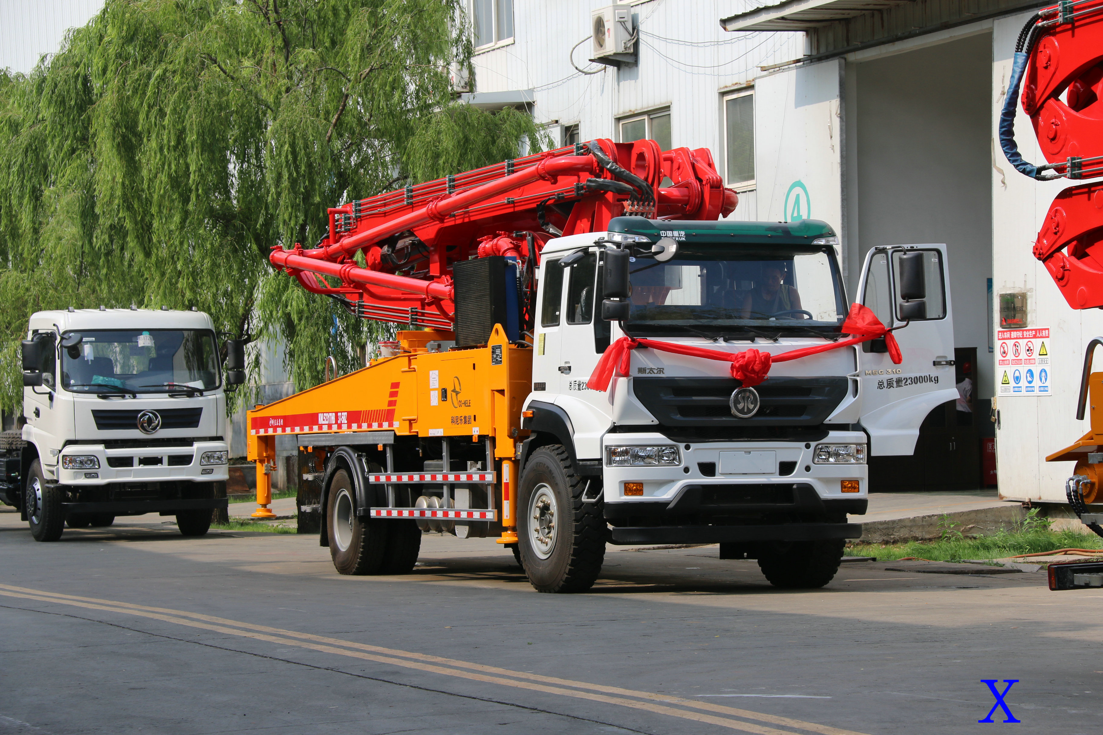 泵車(chē)