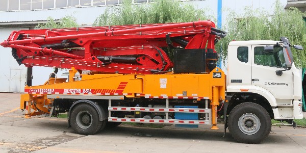 科尼樂 浩瀚38米泵車