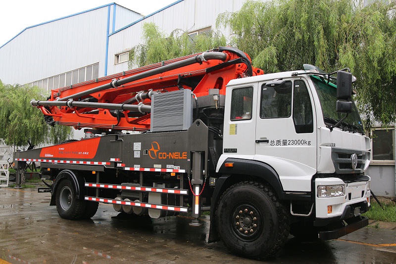 泵車